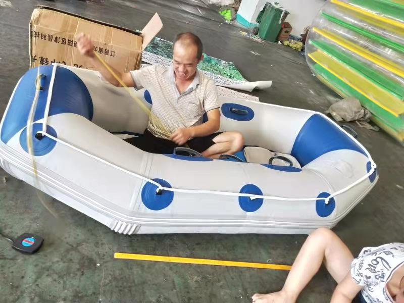 新华公司定制充气皮划艇